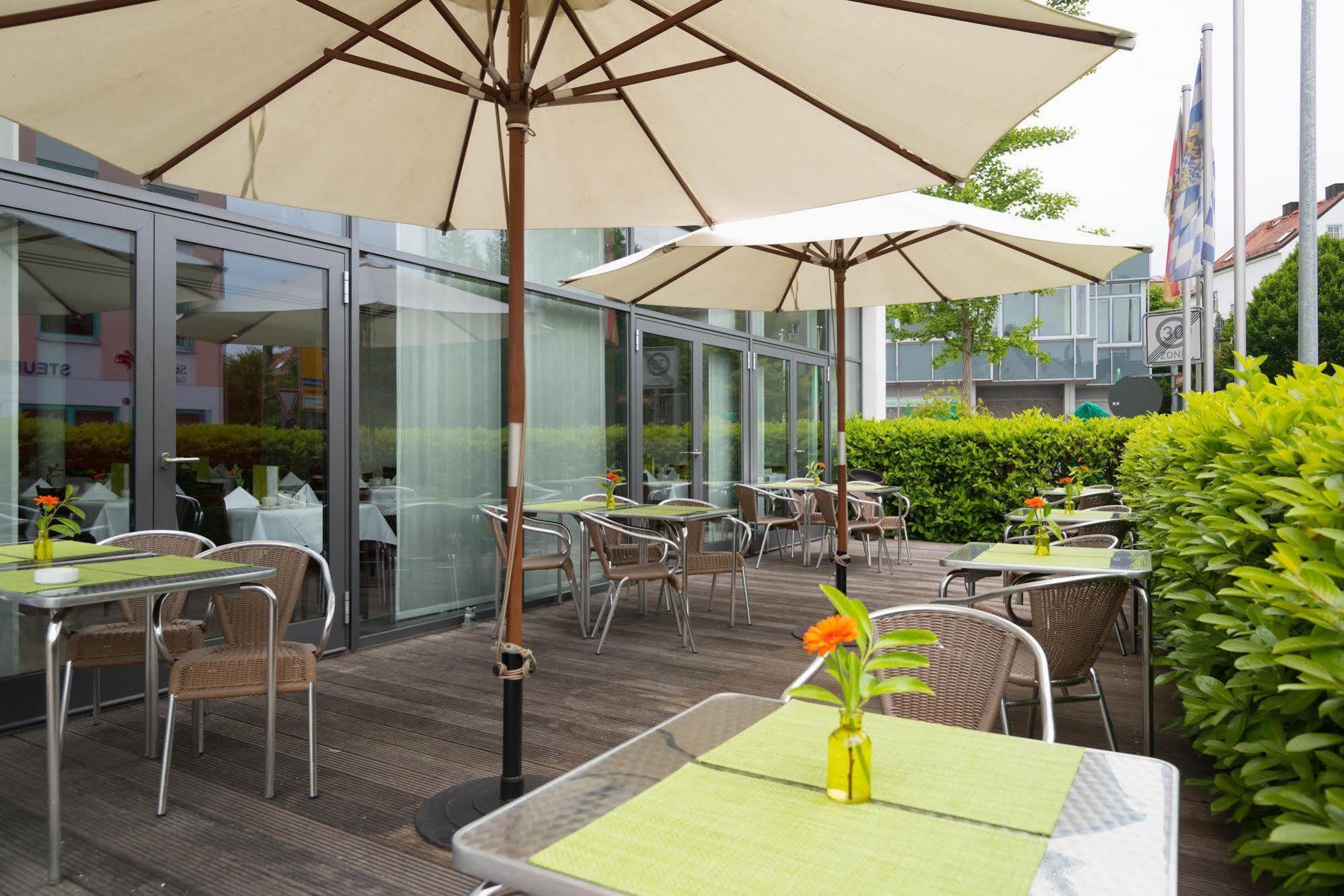 Corbin Muenchen Airport Business Hotel Freising Buitenkant foto